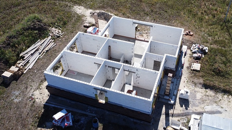 Как за каменной стеной. Из чего лучше строить дом