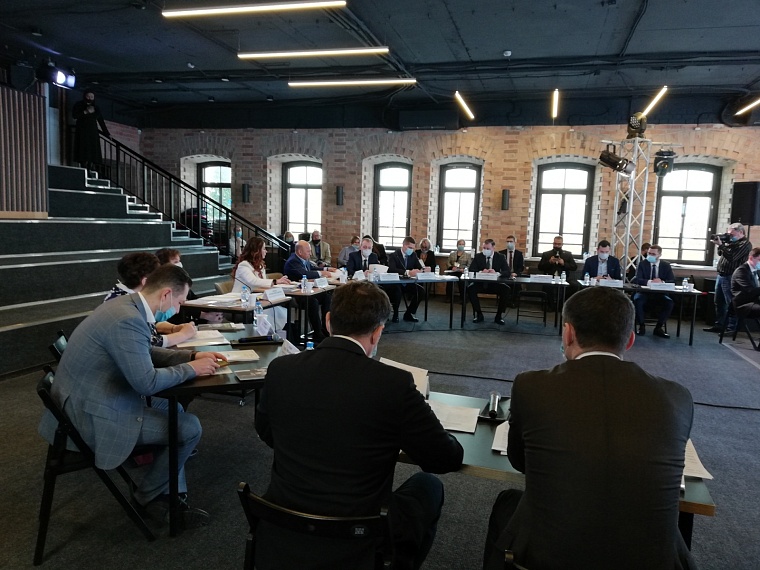 На юге Тюменской области планируют открывать новые мультицентры для молодежи