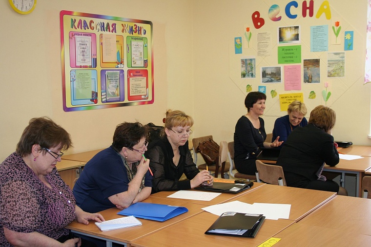 Тюменские родители прожили один день в роли учеников и воспитанников детских садов