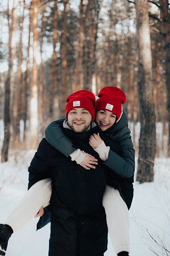 Тюменские радиоведущие создали семью в прямом эфире