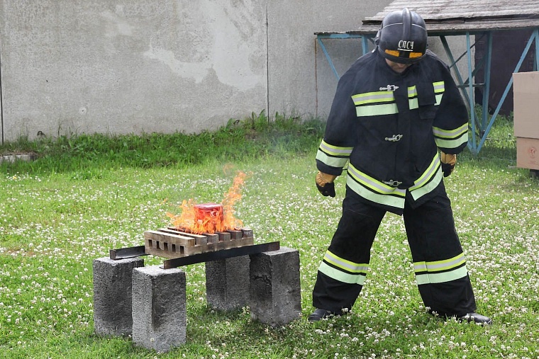 «Спасли бы и мастерскую Шитовых, и церковь в Чимеево». Как локализовать пожар с помощью автономного устройства