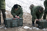 Тюменские мобилизованные учатся обезвреживать любые боеприпасы