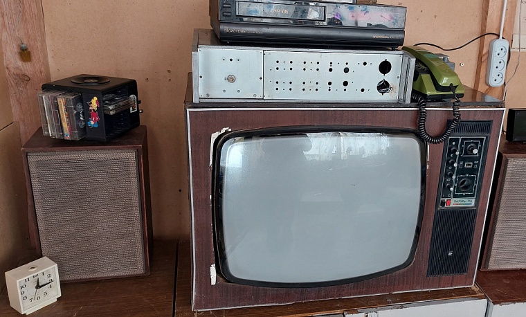 Тюменский школьник открыл мини-музей СССР