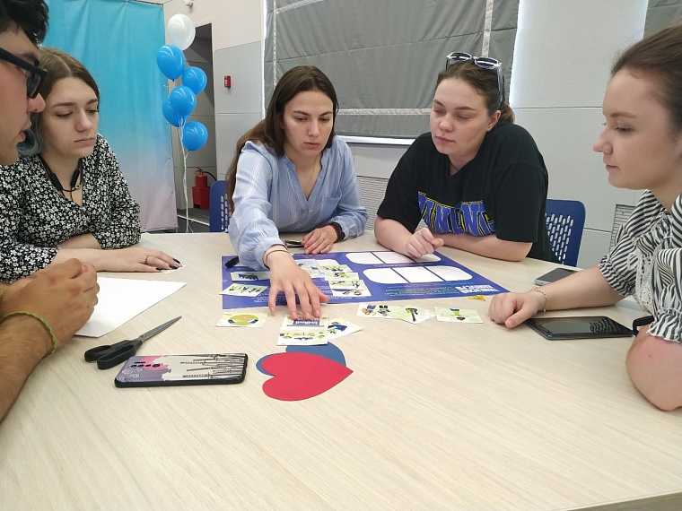 Без бюрократии, домашних животных и алкоголя: каким тюменские студенты видят межвузовский кампус