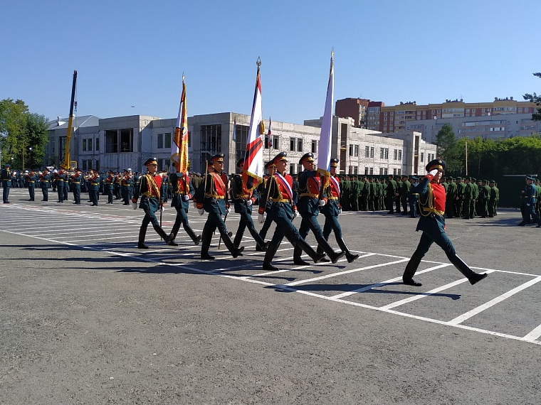 252 выпускника ТВВИКУ получили погоны лейтенантов