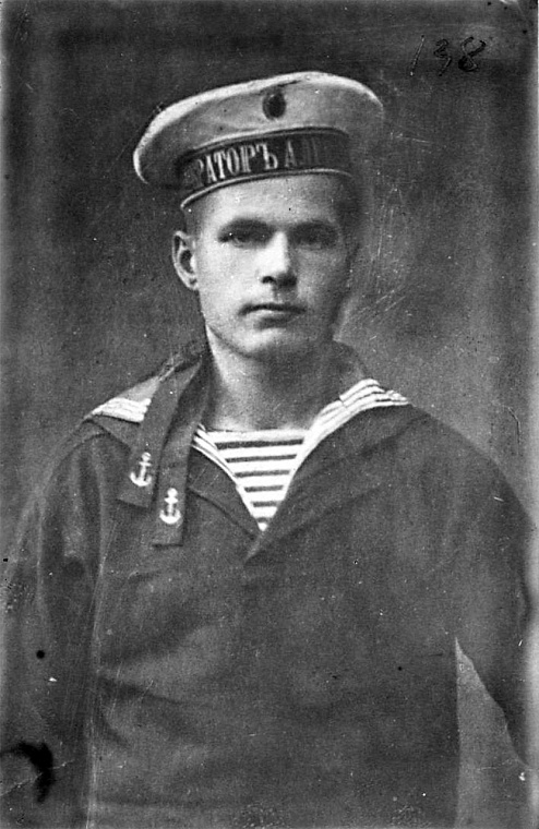 Ордена на груди Тобольска. Лихая слава матроса Хохрякова