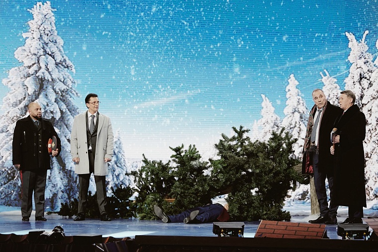 «Страна Гирляндия», неделя «Елок» и говядина в еловых ветках