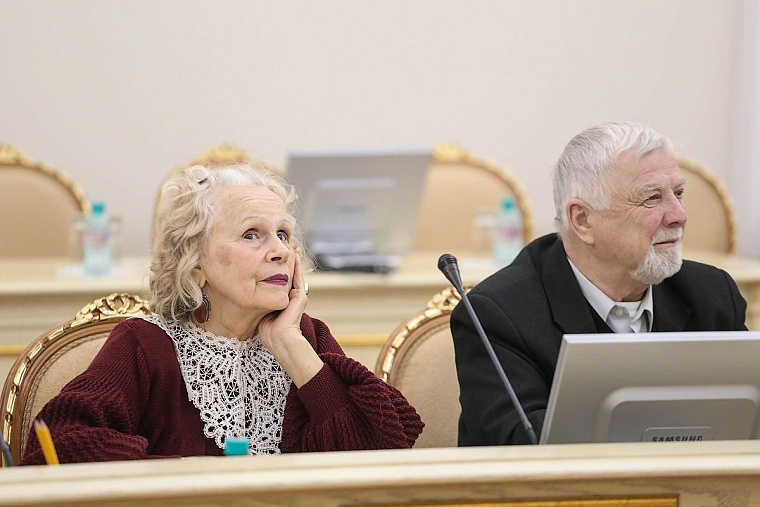 На правительственный грант поставят нового «Гадкого утенка»