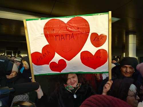 47 минут на проводы: из Тюмени отправили еще один эшелон с мобилизованными