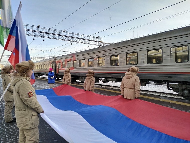 47 минут на проводы: из Тюмени отправили еще один эшелон с мобилизованными