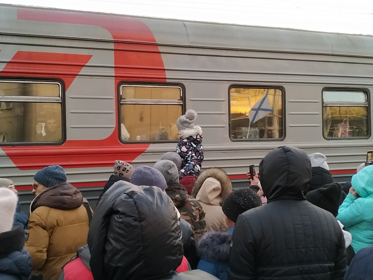 47 минут на проводы: из Тюмени отправили еще один эшелон с мобилизованными