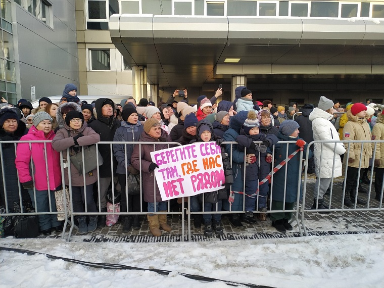 47 минут на проводы: из Тюмени отправили еще один эшелон с мобилизованными