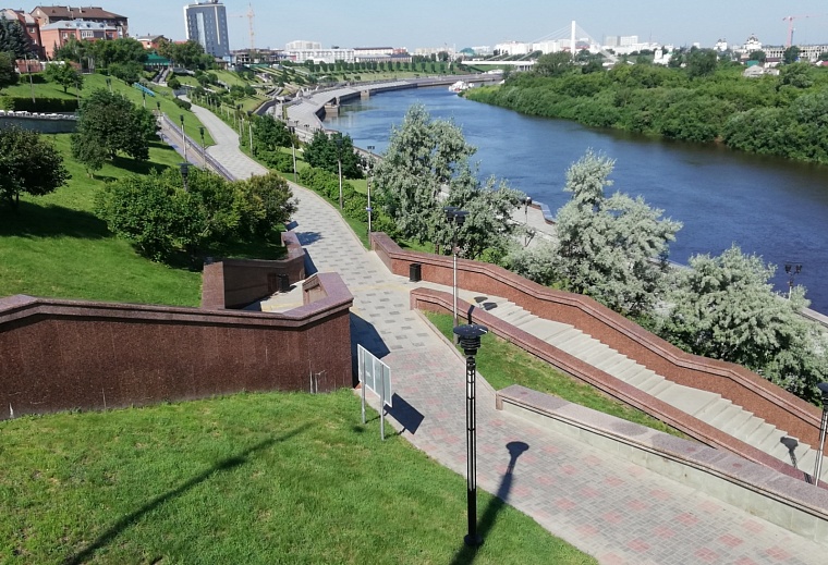 В Тюменской области 19 июля прогнозируют грозы с порывами ветра до 17 м/с