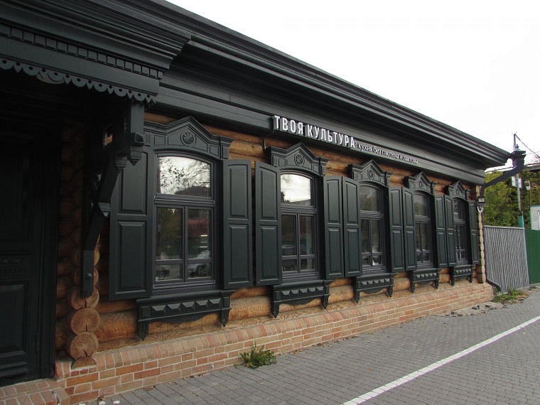 На центральных улицах Тюмени начали избавляться от "визуального шума"