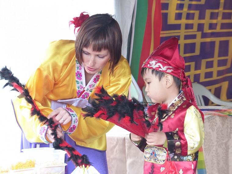 Народы сближают кухня и культура