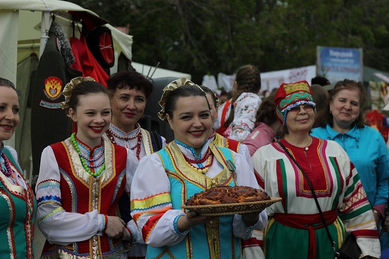 Народы сближают кухня и культура