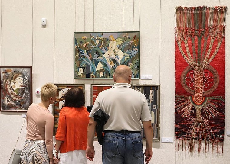 Выставка «про всех»