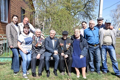 В Казанском районе поздравления с Днем Победы получил единственный ныне здравствующий ветеран