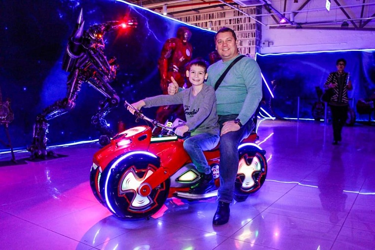 Тюменцы не ждали: новейшие технологии заполонили город