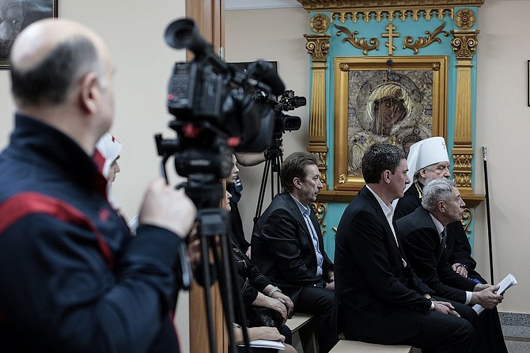 Тюменская «Богадельня» попросила помощи митрополита в ремонте крыши