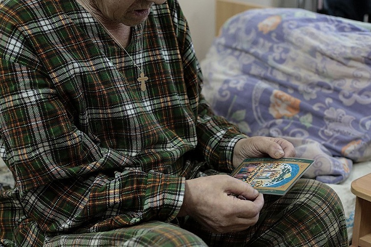 Тюменская «Богадельня» попросила помощи митрополита в ремонте крыши