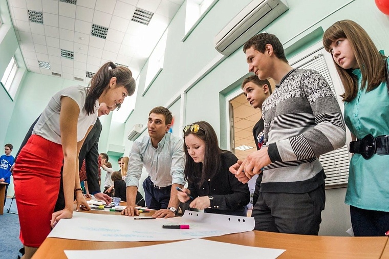 Юноши и девушки Нового Уренгоя стали участниками программы «Будущее вместе»