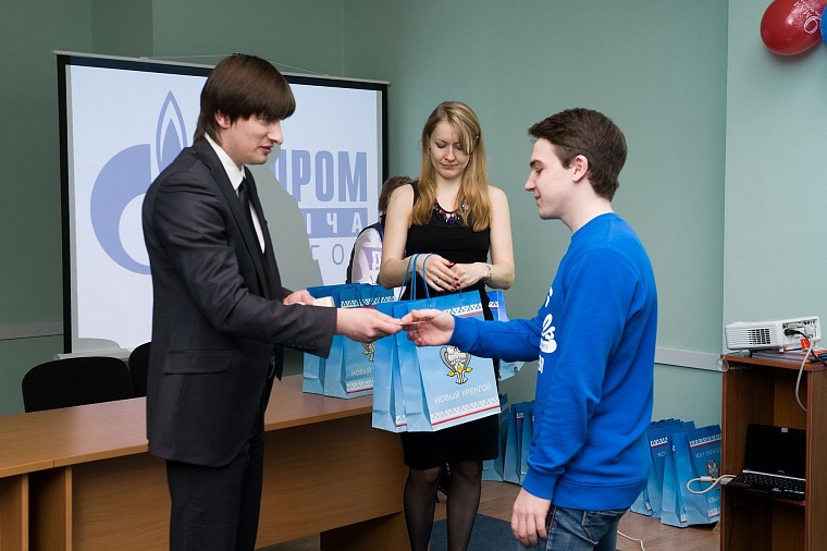 Юноши и девушки Нового Уренгоя стали участниками программы «Будущее вместе»