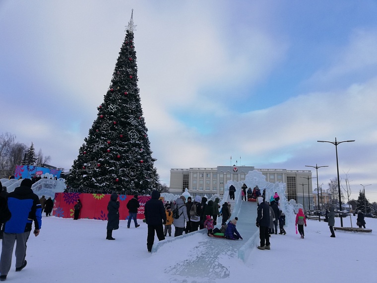 Центральная площадь в Ижевске