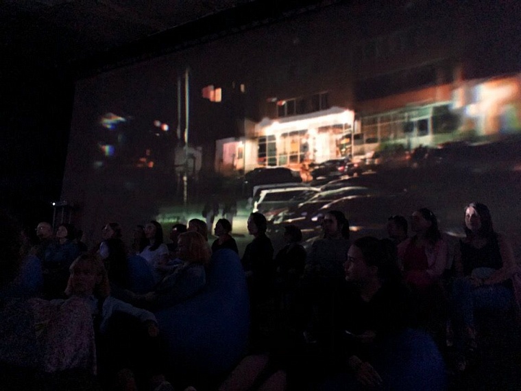 Постановка Данила Чащина «Остаться нельзя валить?» развернула тюменцев друг к другу