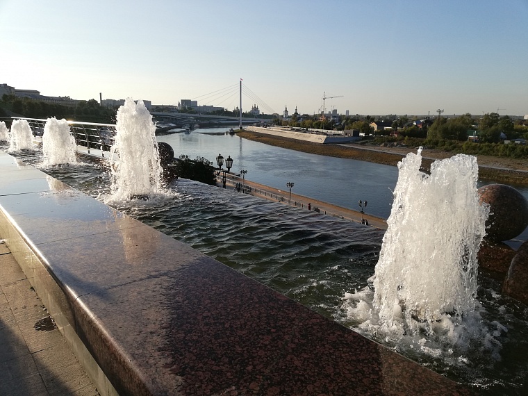 10 правил, как перенести жару и не навредить здоровью