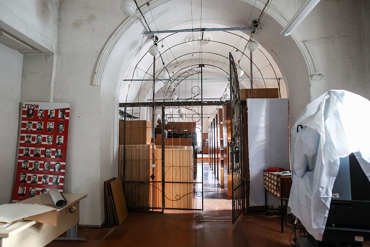 Последний переезд из Спасской церкви