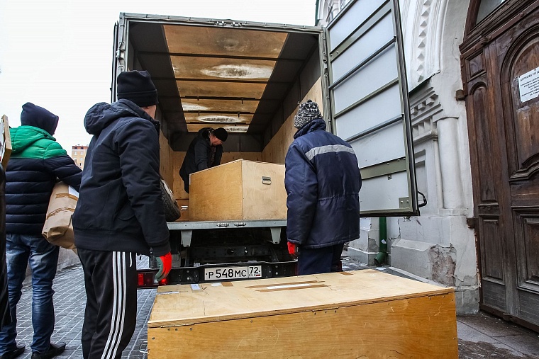 Последний переезд из Спасской церкви