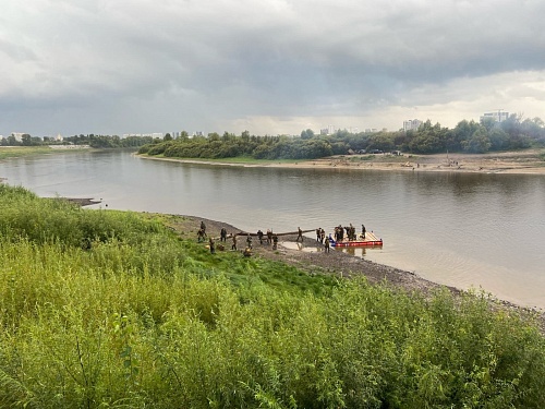 Пушки грохотали вместе с грозой: в военную реконструкцию на Туре вмешался ливень