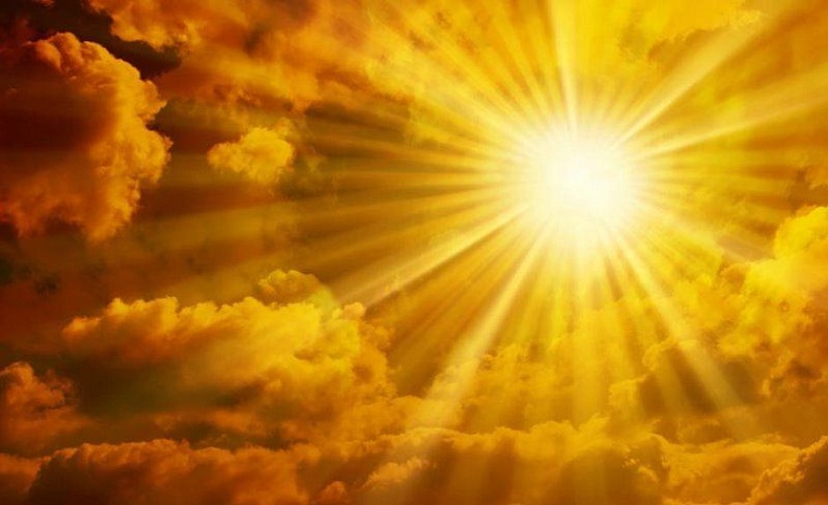 Афиша на уик-энд: Ночь музеев, «Жара» и Сергей Маврин