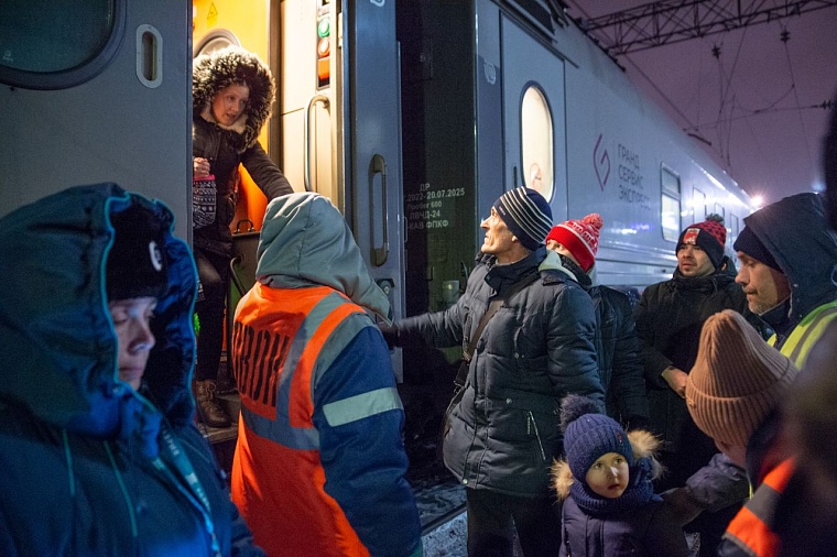 В Тюмень прибыли вынужденные переселенцы из Херсонской области