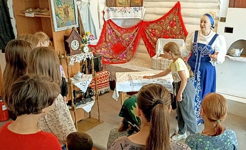 Более 40 тыс. ребят отдохнули с начала лета в детских лагерях области