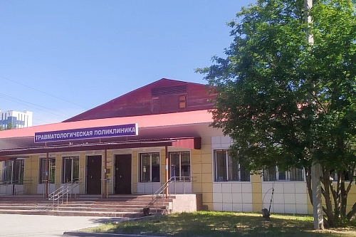 Двум молодым тюменским спортсменам вживили искусственные кости