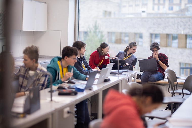 Дверь в «Летово». Тюменский школьник рассказал, как попасть в самую престижную школу страны