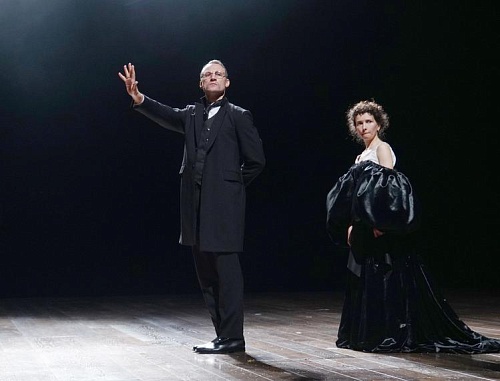 Спектакль-триумфатор "Золотой Маски-2020" в Тюмени покажут в прямой трансляции