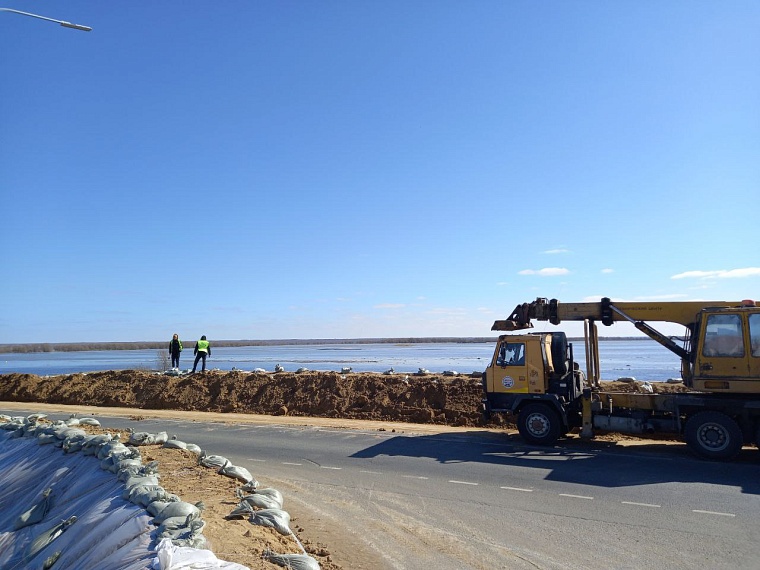 Это рекорд: река Ишим в Абатском поднялась до 1121 сантиметра
