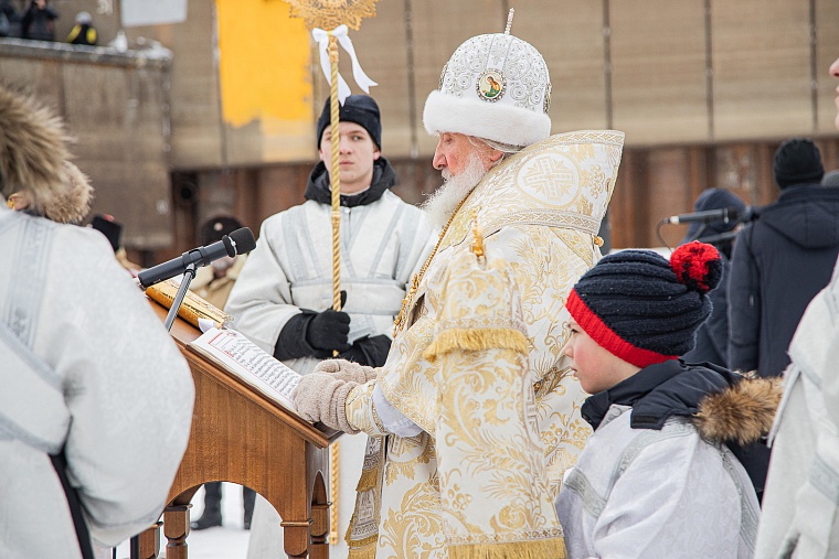 Фоторепортаж. В Тюмени начались крещенские купания