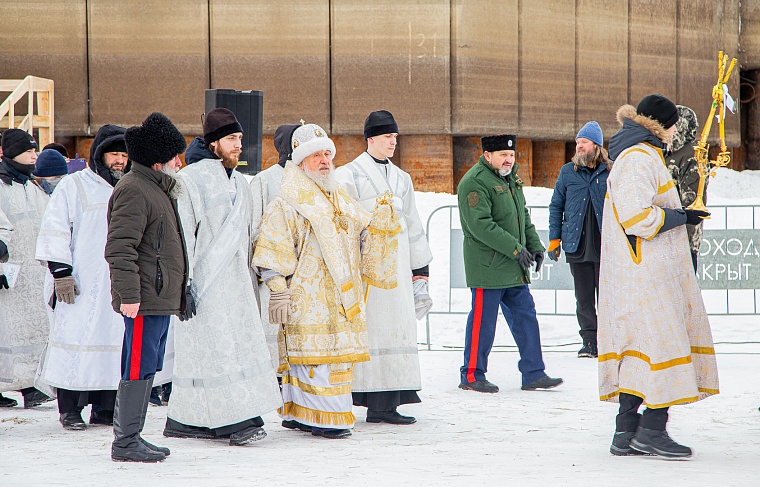 Фоторепортаж. В Тюмени начались крещенские купания