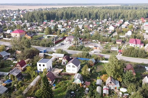 Многодетные семьи получают бесплатные земельные участки и соцвыплаты в Тюменской области