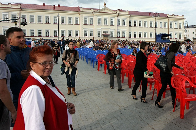 «Лето в Тобольском кремле»: со звездами мировой оперы сыграла погода