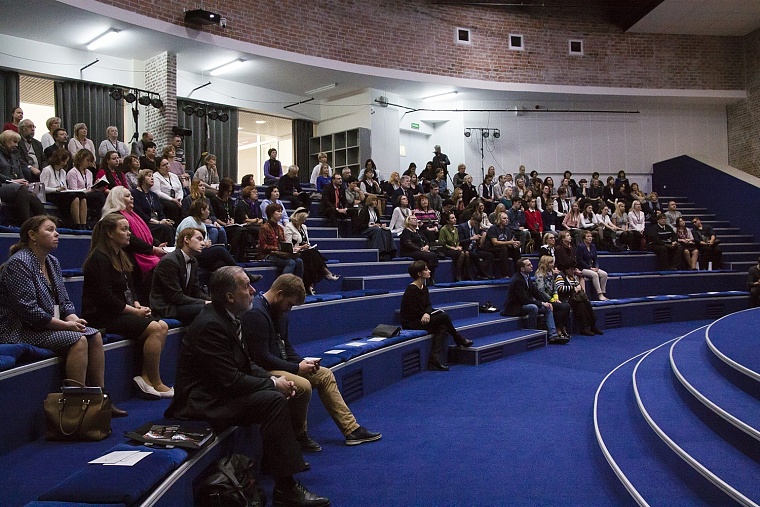 В Тюмени обладателям Пушкинской карты доступны почти полсотни экскурсий и мастер-классов в музее Словцова