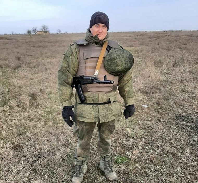 В Нягани простились с бойцом СВО, бывшим слесарем