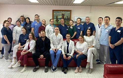 Тюменские кардиохирурги пересадили сердце 45-летнему мужчине после осложнения от ОРВИ