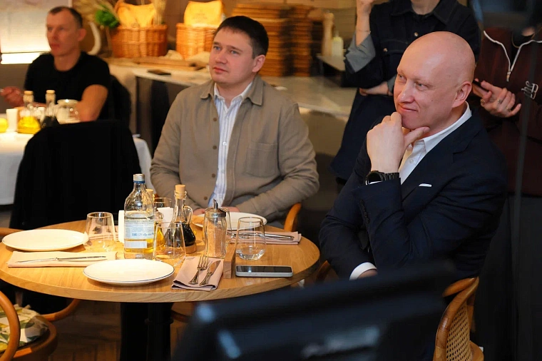 Роман Мамонтов (справа) и Александр Касьянов