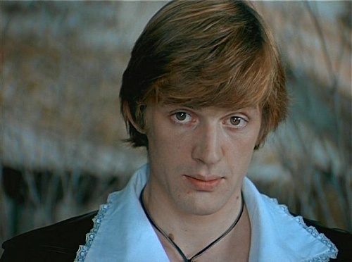 Ордена на груди Тобольска. Тоболяк Абдулов, не хотевший на родину