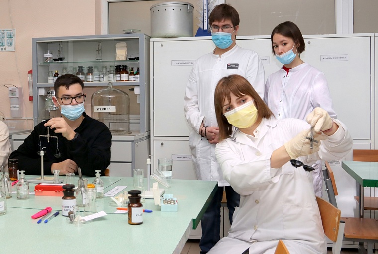 В Тюмени запатентовали карамель, безвредную для зубов